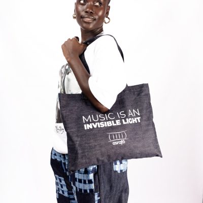 Tote bag